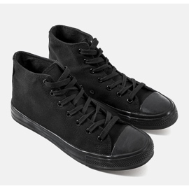 Tênis preto Paus no tornozelo 1