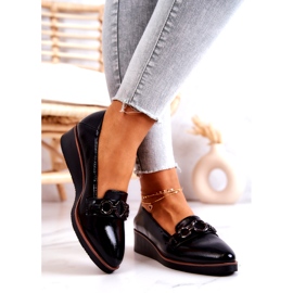 Vinceza Sapatos de cunha de couro envernizado preto Melodies 3