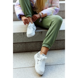 PM1 Tênis esportivo feminino branco-preto seus sonhos 1