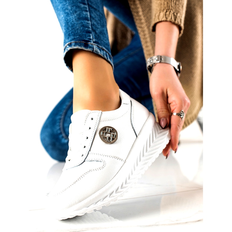 Tênis esportivo feminino amarrado Filippo DP3547 / 22 WH Branco prata 2