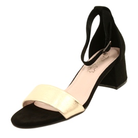 Sandálias Pretas e Douradas On A Bar Evento 20SD98-1618 preto dourado 3