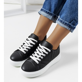 Tênis preto com sola volumosa Matthew 1