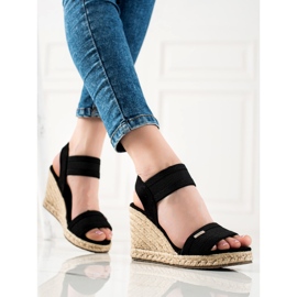 Sandálias femininas Big Star JJ274976 preto 2