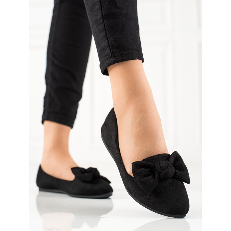 W. Potocki Bailarinas com um laço Potocki preto 2