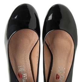 Yes Mile Bombas lacadas preto 1