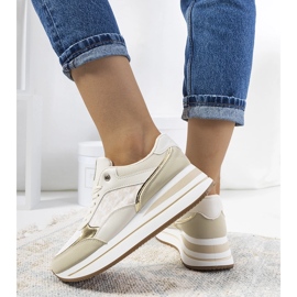 Tênis Farnese bege 2