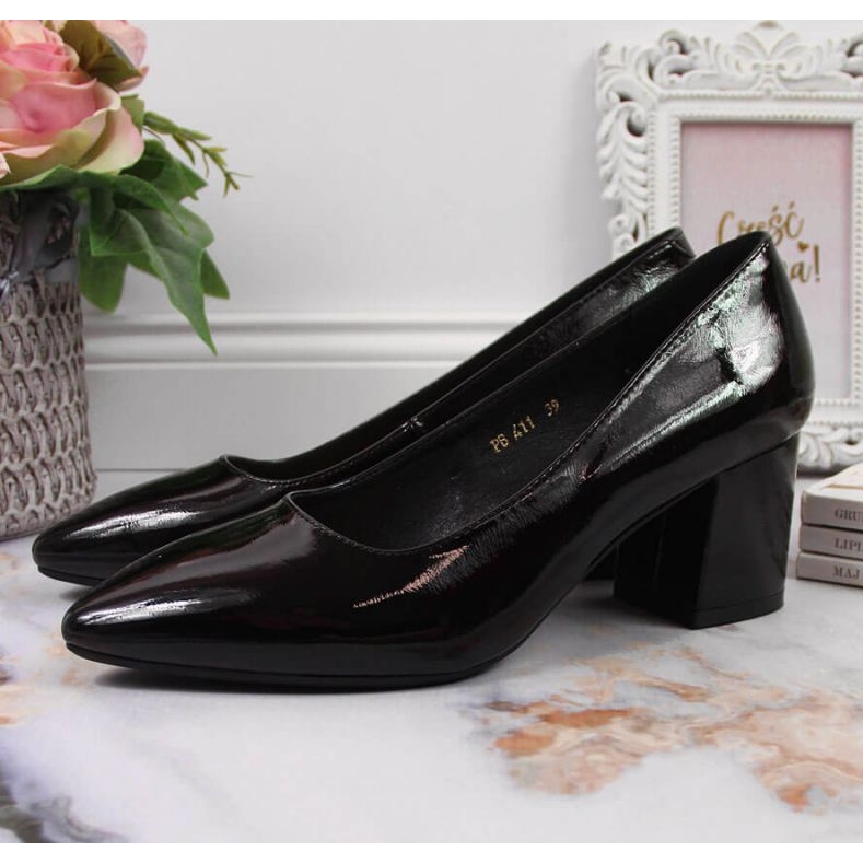 Bombas no poste de Serio Leone W SK358C preto 2