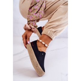 Alpercatas femininas na plataforma Cross Jeans JJ2R4015C Preto 1