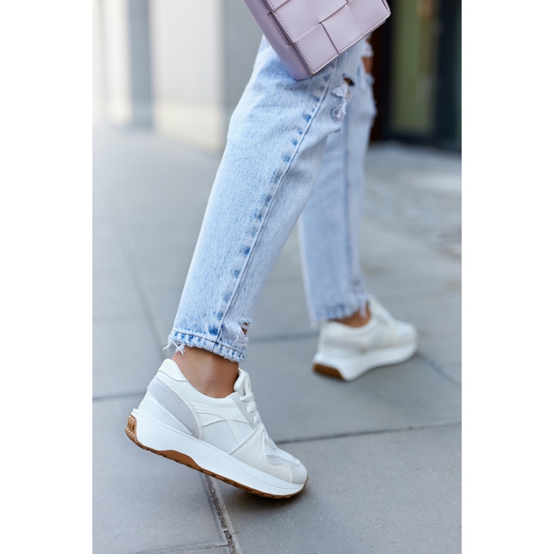 FG2 Tênis esportivo branco-cinza coryse amarrado 1