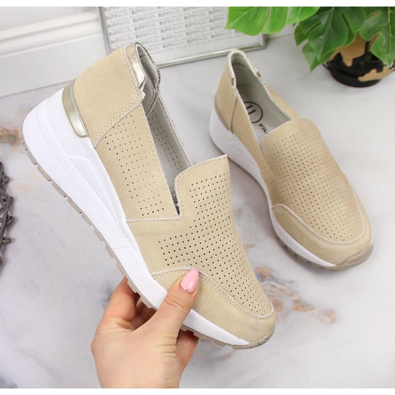 Tênis vazado de couro Filippo W PAW333A bege 1