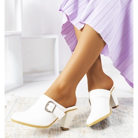 Salto alto branco Gralow 1 Salto alto branco Gralow 1