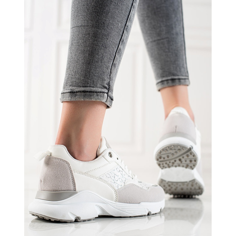 Renda Tênis estilosos bege branco prata 1