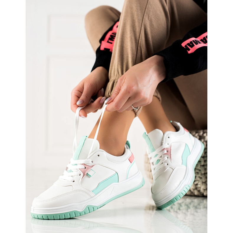 TRENDI Sapatos esportivos perfeitos branco verde 1