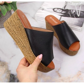 Chinelos de cunha Vinceza W JAN98A preto 1