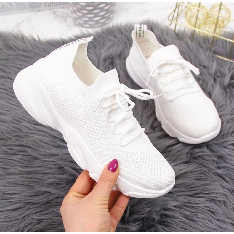 Tênis esportivo branco Filippo W PAW223B 1