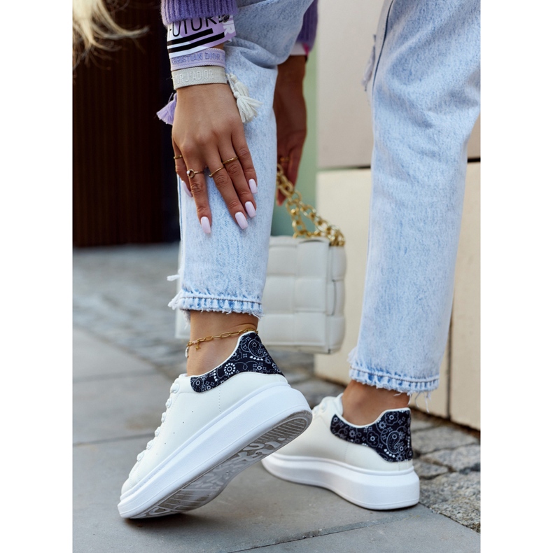 FE1 Tênis esportivo feminino clássico Meleris preto e branco 2