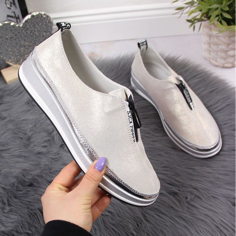 Sapatos de couro T.Sokolski W SCA153B dourado 1