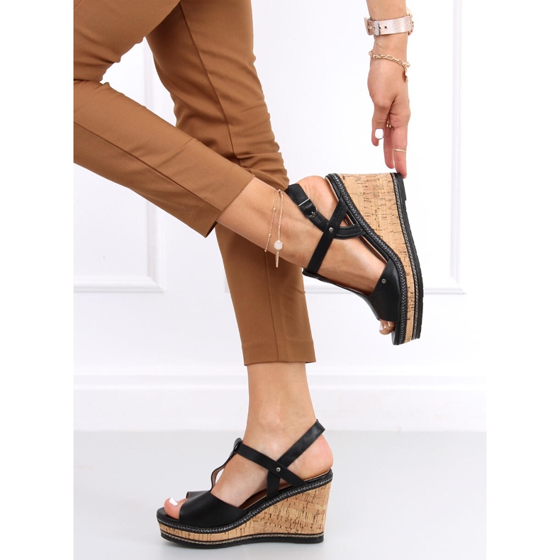 Sandália de cunha preta Nancy preto 1