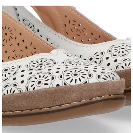 Sandálias brancas Filippo DP753 / 20 Wh branco 2