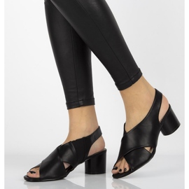 Sandálias pretas Filippo DS1290 / 20 Bk preto 2