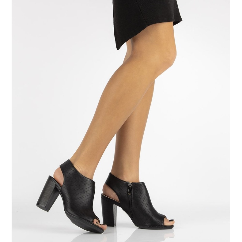 Sandálias pretas Filippo DBT44 / 16 Bk preto 1