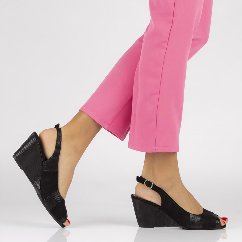 Sandálias pretas Filippo DS36 / 16 Bk preto 2