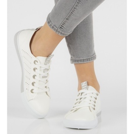 Tênis branco Filippo DP2288 / 21 Wh Gr 1