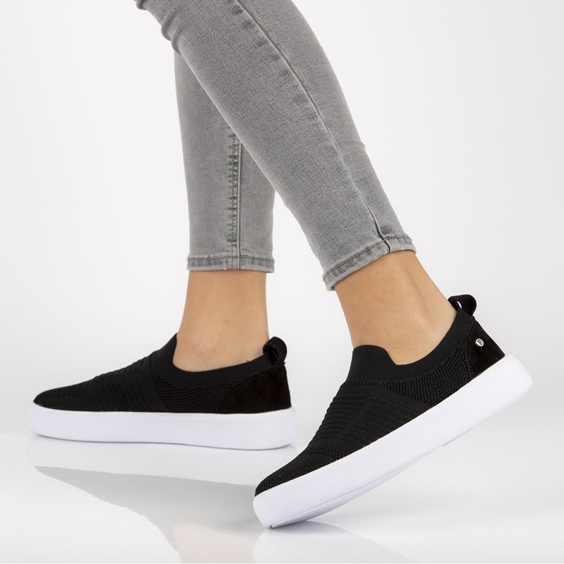 Tênis preto Filippo DP2042 / 21 Bk 1