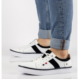 Sapatos de couro Filippo MP2330 / 21 Wh branco 1