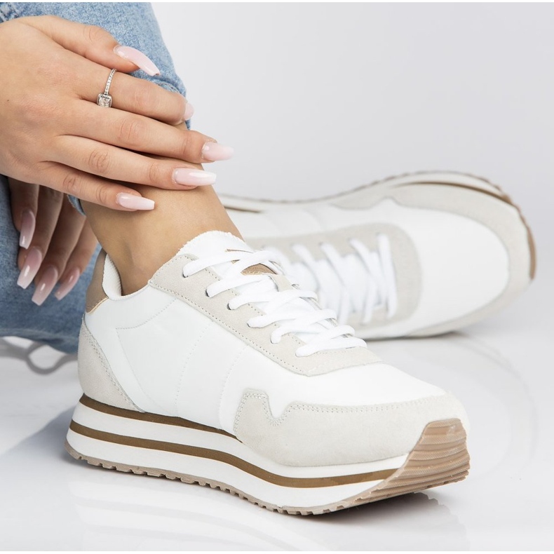 Tênis branco Filippo DP2111 / 21 Wh 1