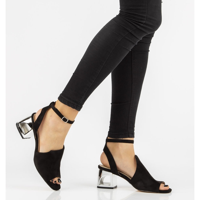 Sandália preta de salto alto Filippo DS2107 / 21 Bk preto 2