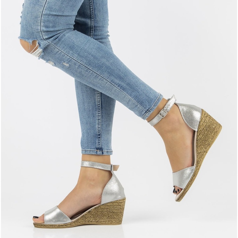 Sandálias de couro Filippo DS2137 / 21 Si prata 2