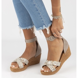 Sandálias em pele Filippo 04565-04 / 00-5 bege dourado 1