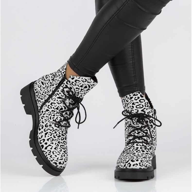 Botas brancas Filippo DBT3071 / 21 Wh branco preto 2