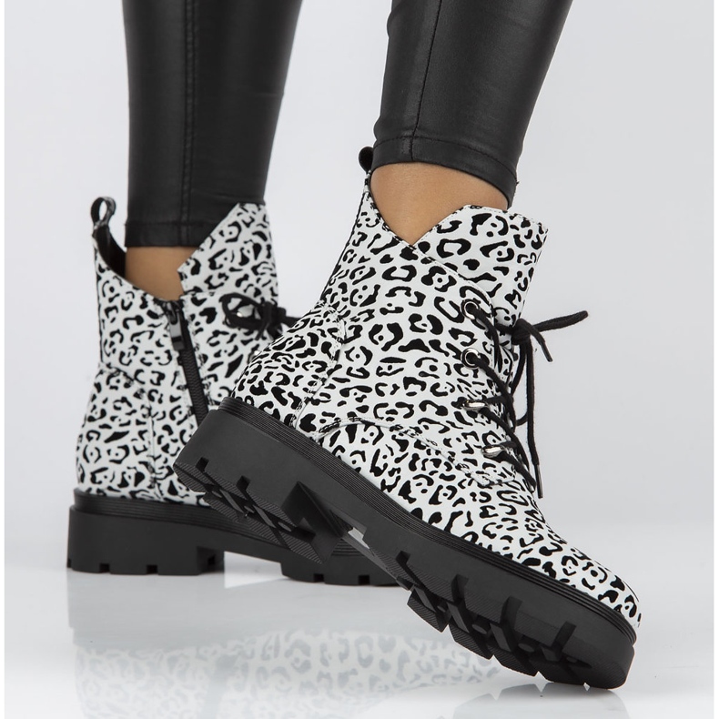 Botas brancas Filippo DBT3071 / 21 Wh branco preto 1