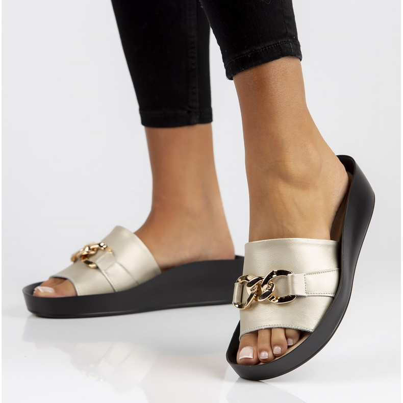 Chinelos de couro Filippo DK3590 / 22 Go golden dourado 1