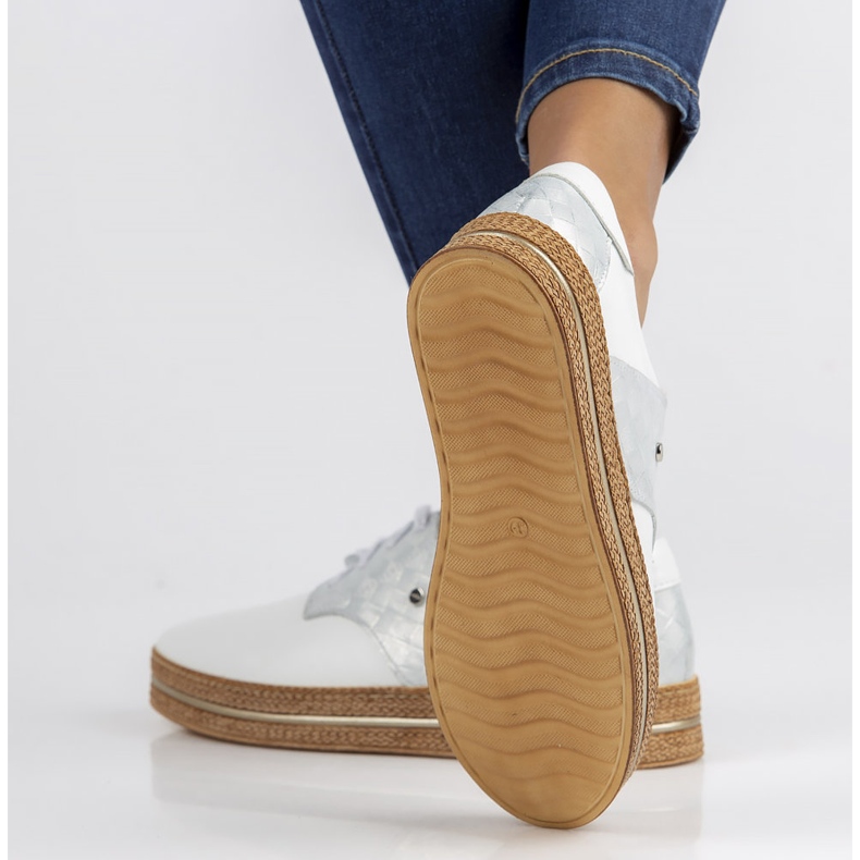 Sapatos de couro Filippo 10123 branco 2