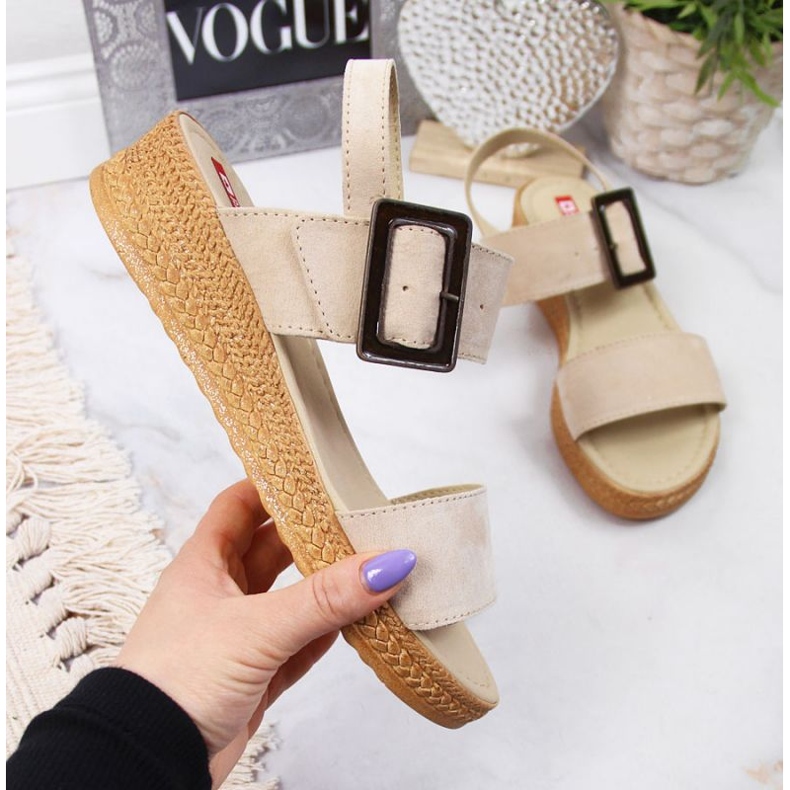 Sandálias de cunha Big Star W JJ276032 bege 1