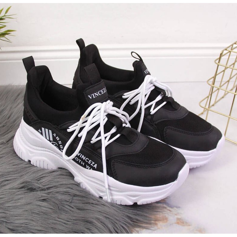 Tênis esportivo Vinceza W JAN120A preto 2