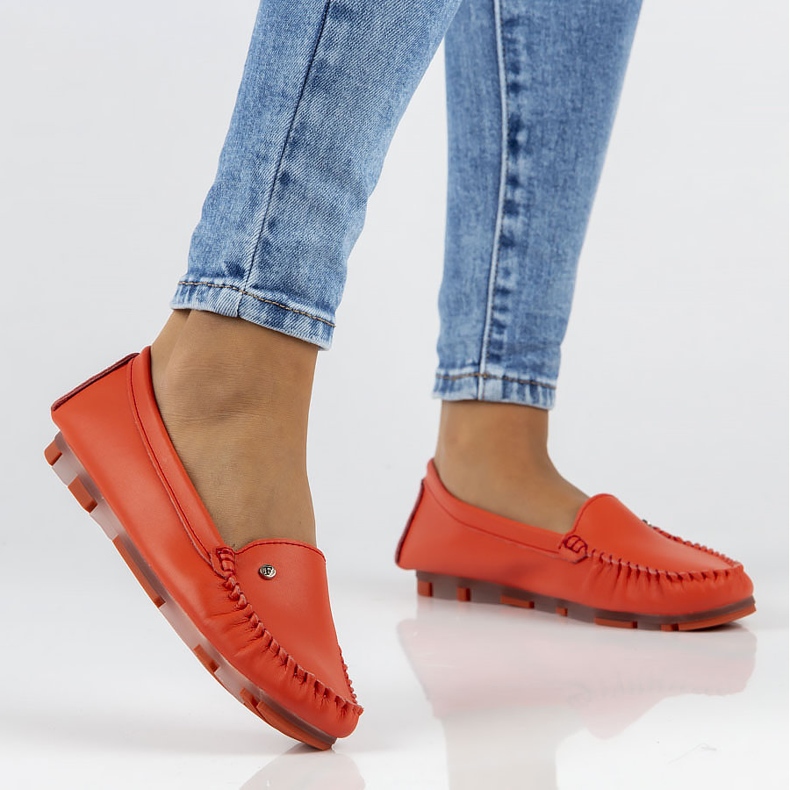 Mocassim de couro vermelho Filippo DP2037 / 22 Rd Li 1