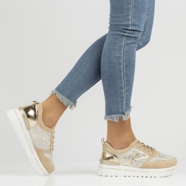 Tênis de couro Filippo DP3691 / 22 Be Go bege dourado 1