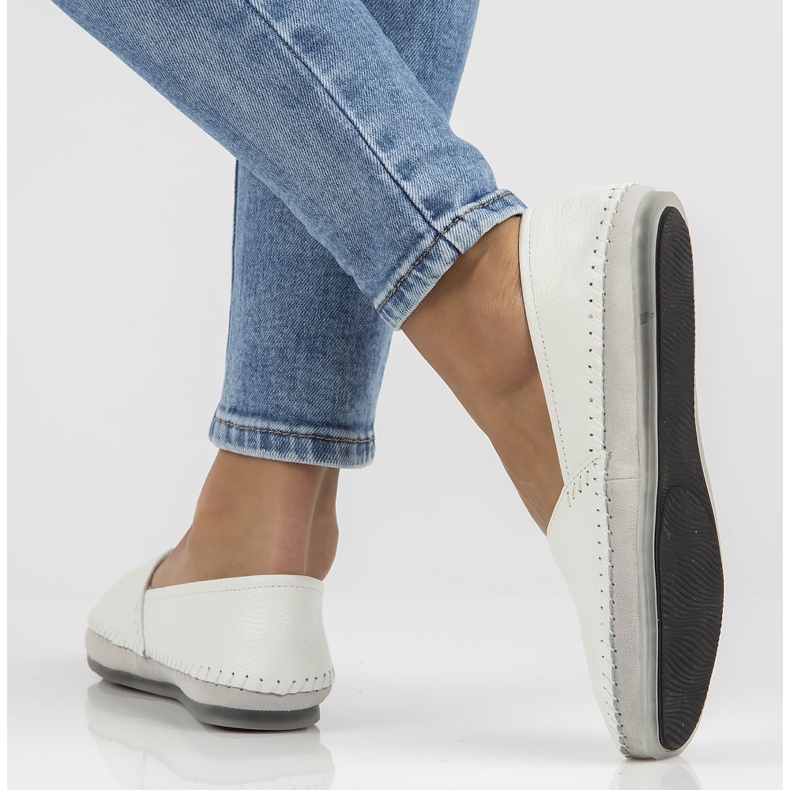 Sapatos de couro Filippo DP031 / 22 Wh branco 1