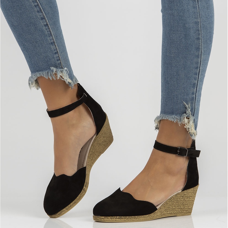 Sandálias de couro Filippo DS1394 / 22 Bk Preto 1