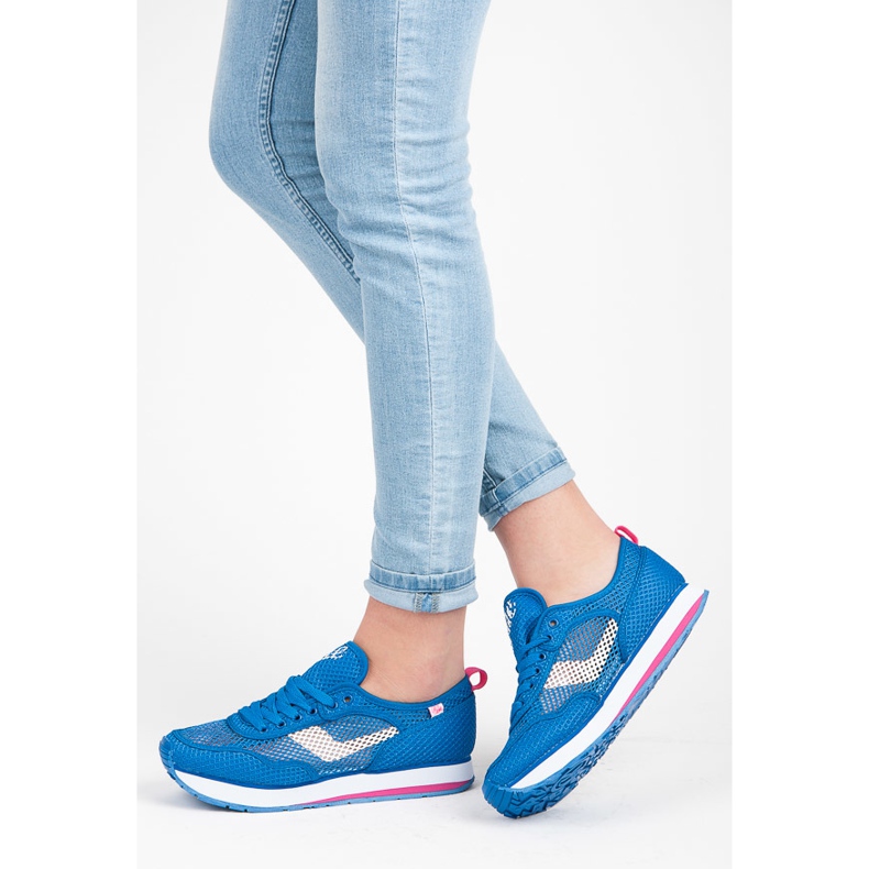 Kylie sapatos esportivos de malha branco azul rosa 1