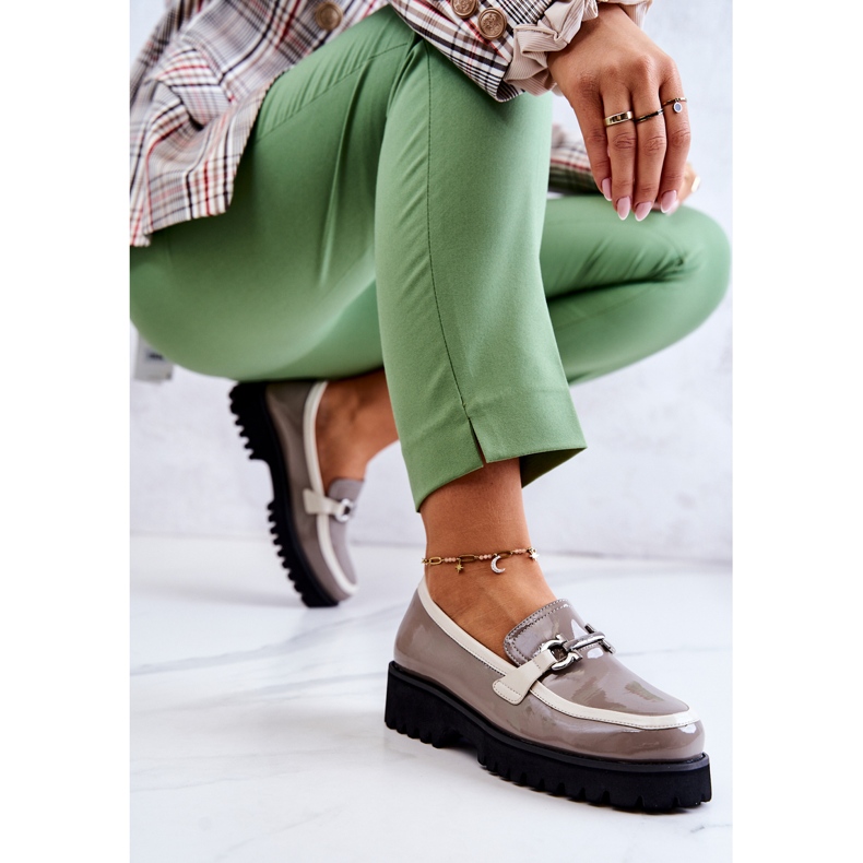 S.Barski Mocassins Femininos Lacados Bege-Branco Cassida 1