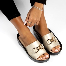 Chinelos de couro Filippo DK3590 / 22 Go golden dourado 3