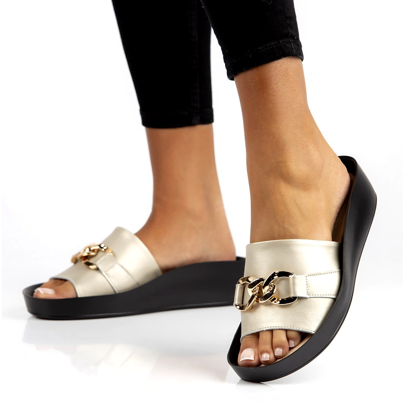 Chinelos de couro Filippo DK3590 / 22 Go golden dourado 1