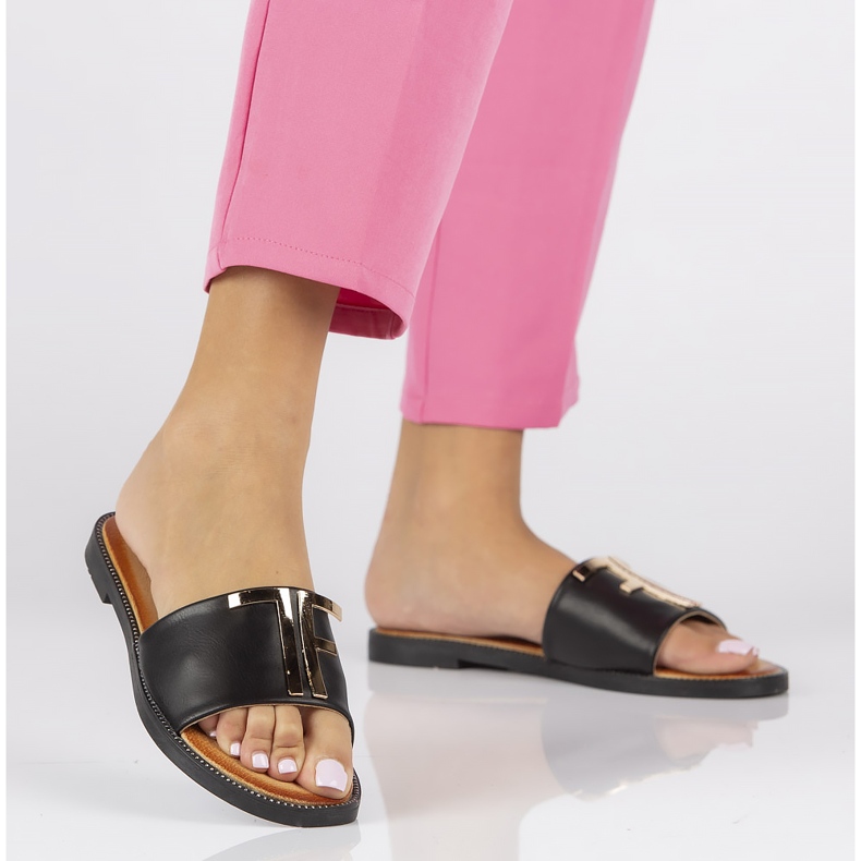 Chinelos pretos Filippo DK2103 / 22 Bk dourado 1