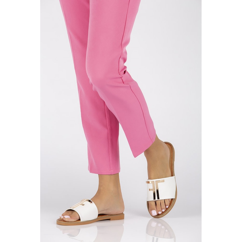 Chinelos brancos Filippo DK2103 / 22 Wh 1
