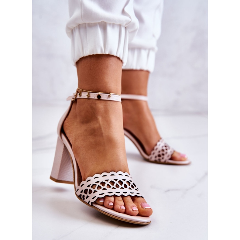 Lewski Shoes Sandálias de couro Openwork Lewski 2869 rosa pérola bege 2